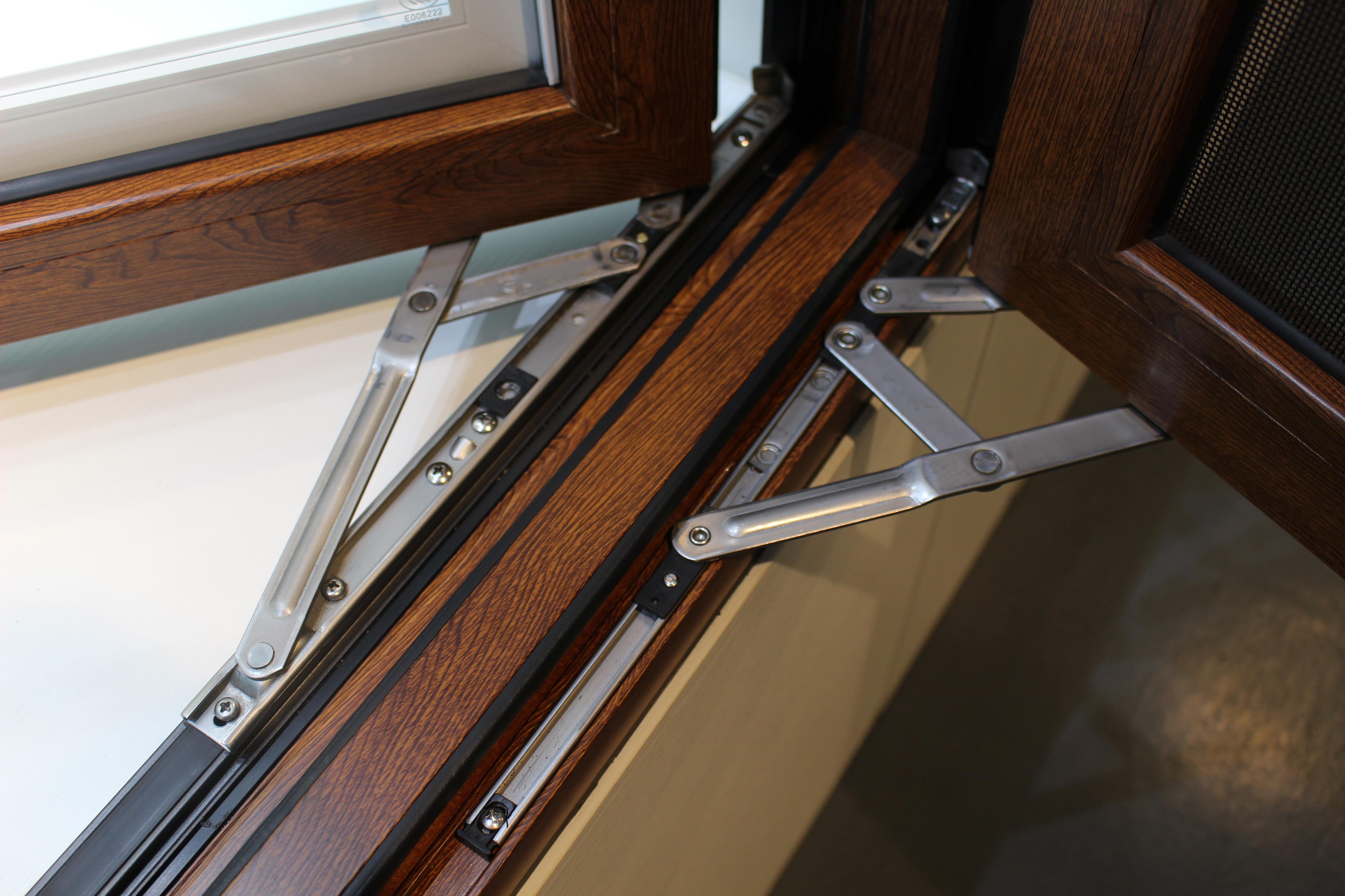 推拉窗漏水改造施工的辦法，同時解決漏風漏水兩大難題，一舉兩得